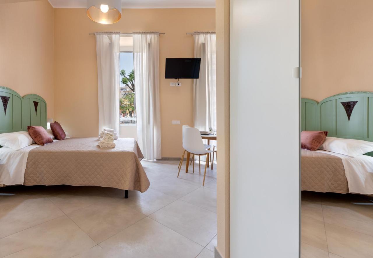 Bonnystudios Holiday Apartments Cagliari Eksteriør billede